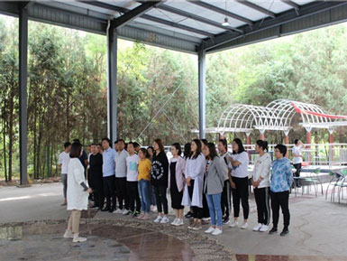 昌禾商學(xué)院丨桃李春風(fēng)，師恩難忘，致敬“筑夢(mèng)人”